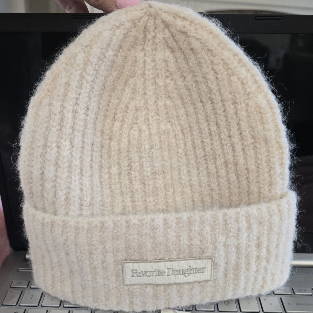 Favorite Daughter Cream Knit Accessory